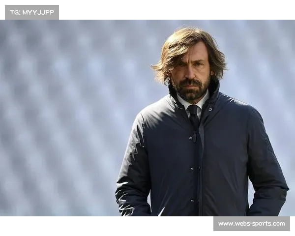 退役球星皮尔洛现身米兰青训营指导年轻球员